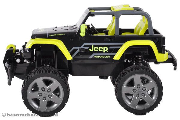 Afmetingen: 35x22x22 cm (lxbxh).